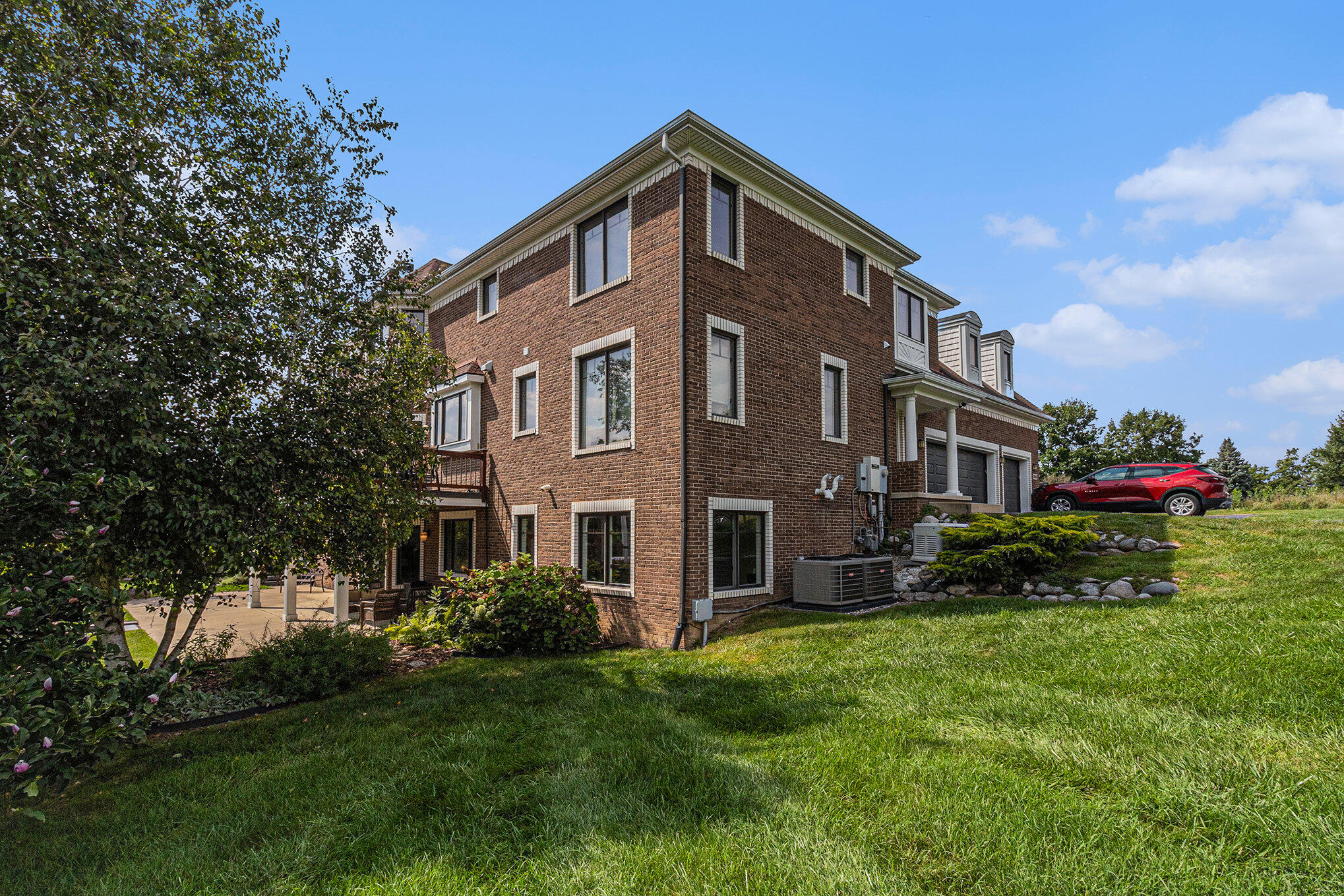 2865 Walters Way Ann Arbor, MI 48103 - Photo 75 of 89 072_img_7988