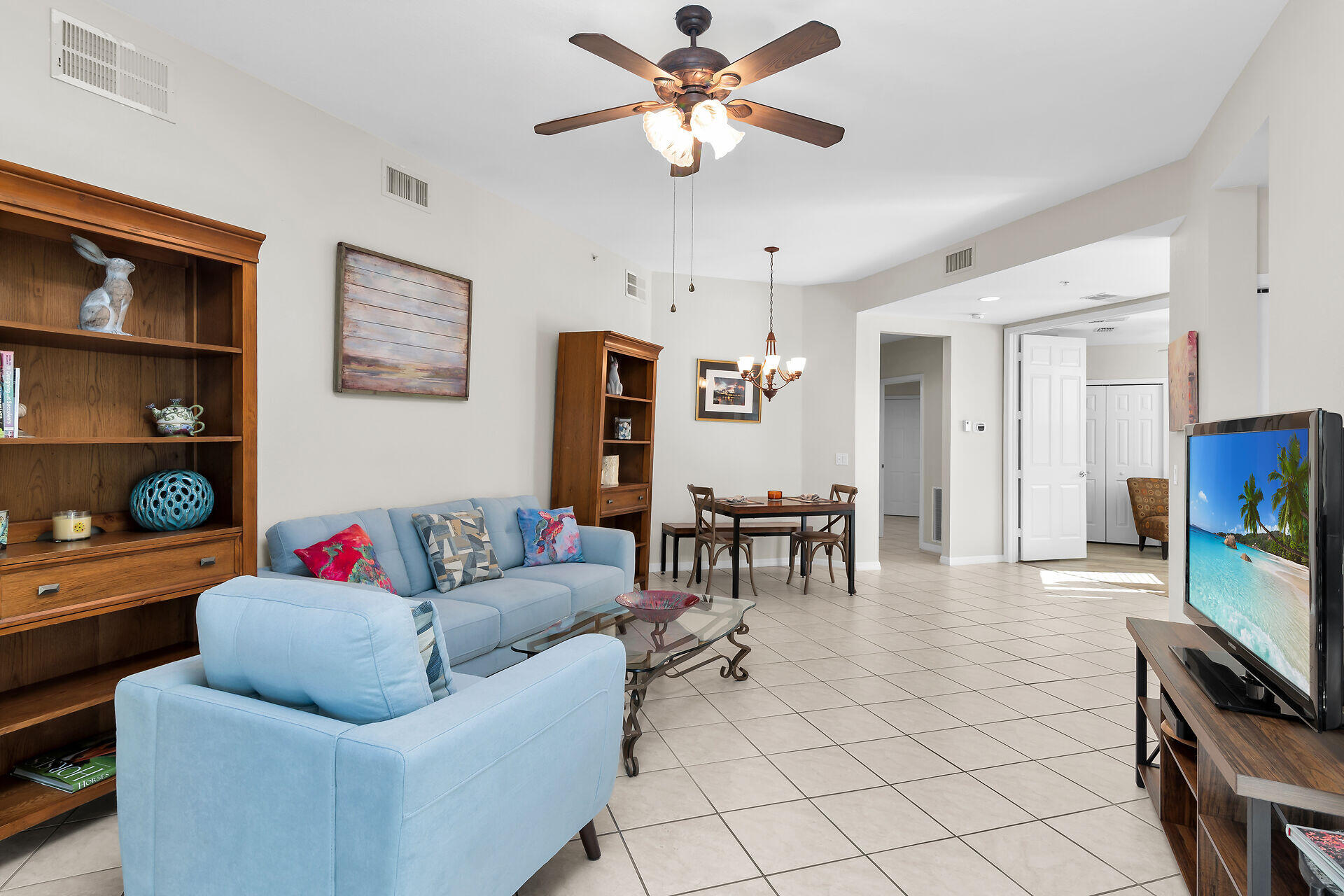 4685 Hawks Nest Way, Unit 101 Naples, FL 34114 - Photo 5 of 42 virtual-tour-361553-08
