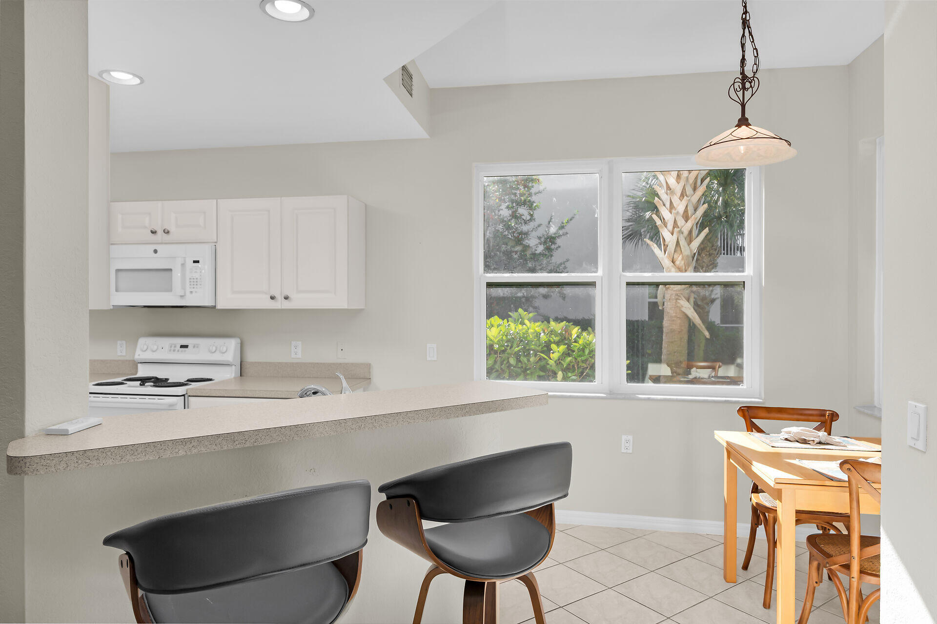 4685 Hawks Nest Way, Unit 101 Naples, FL 34114 - Photo 8 of 43