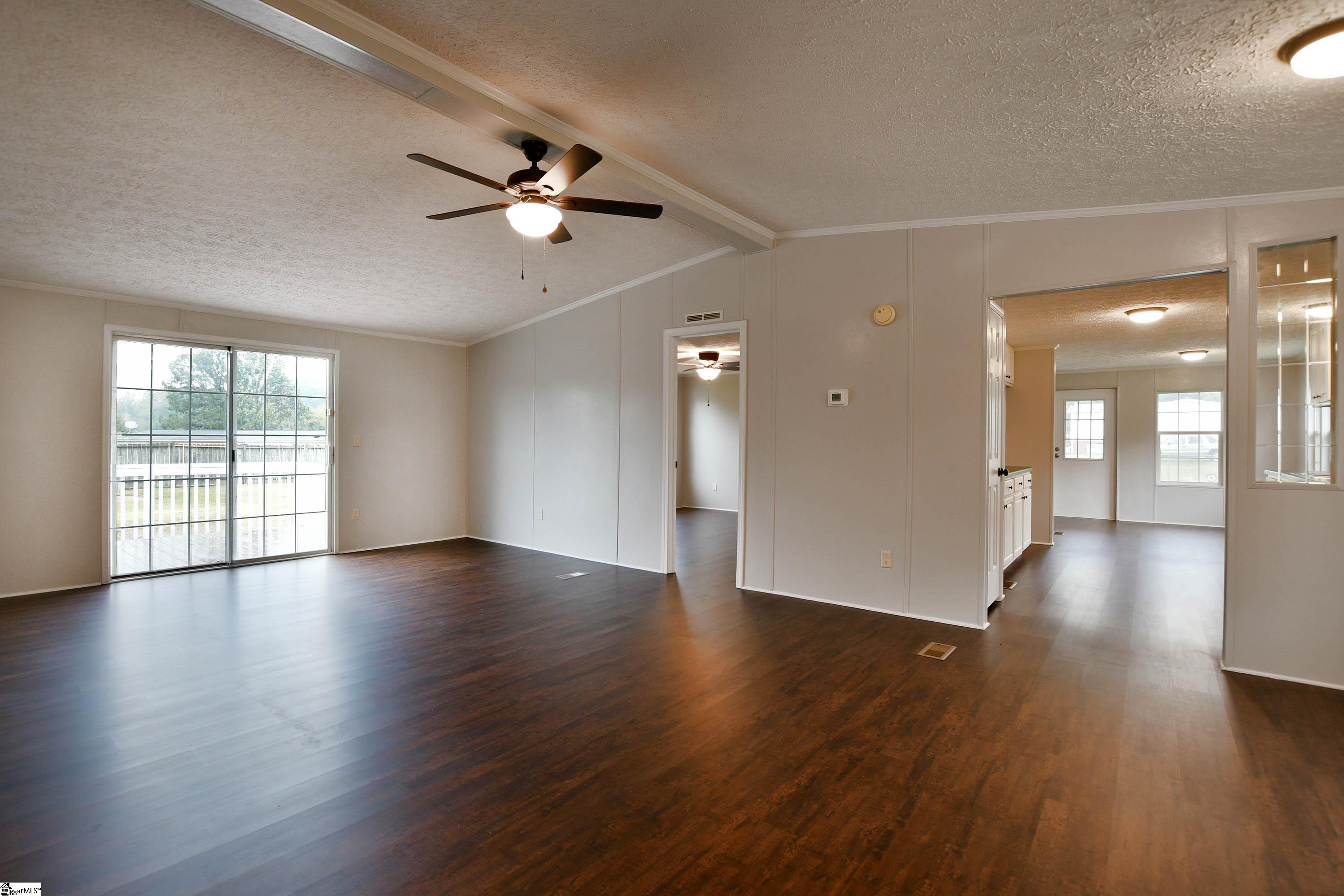 5565 State Rd S-42-1890 Chesnee, SC 29323 - Photo 4 of 25