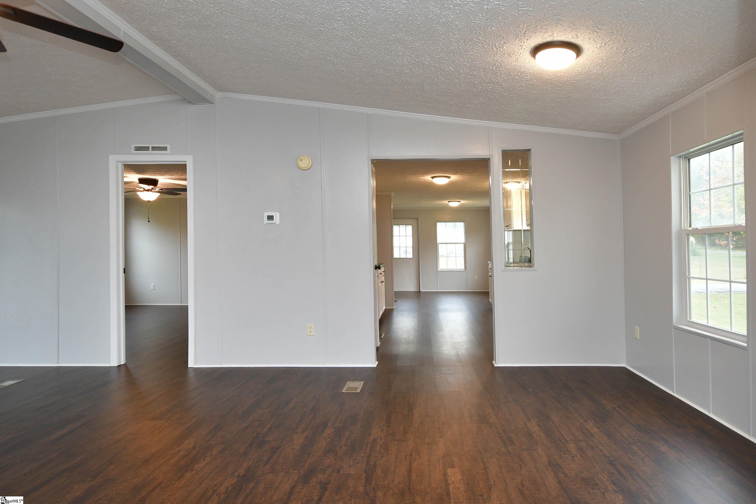 5565 State Rd S-42-1890 Chesnee, SC 29323 - Photo 5 of 25