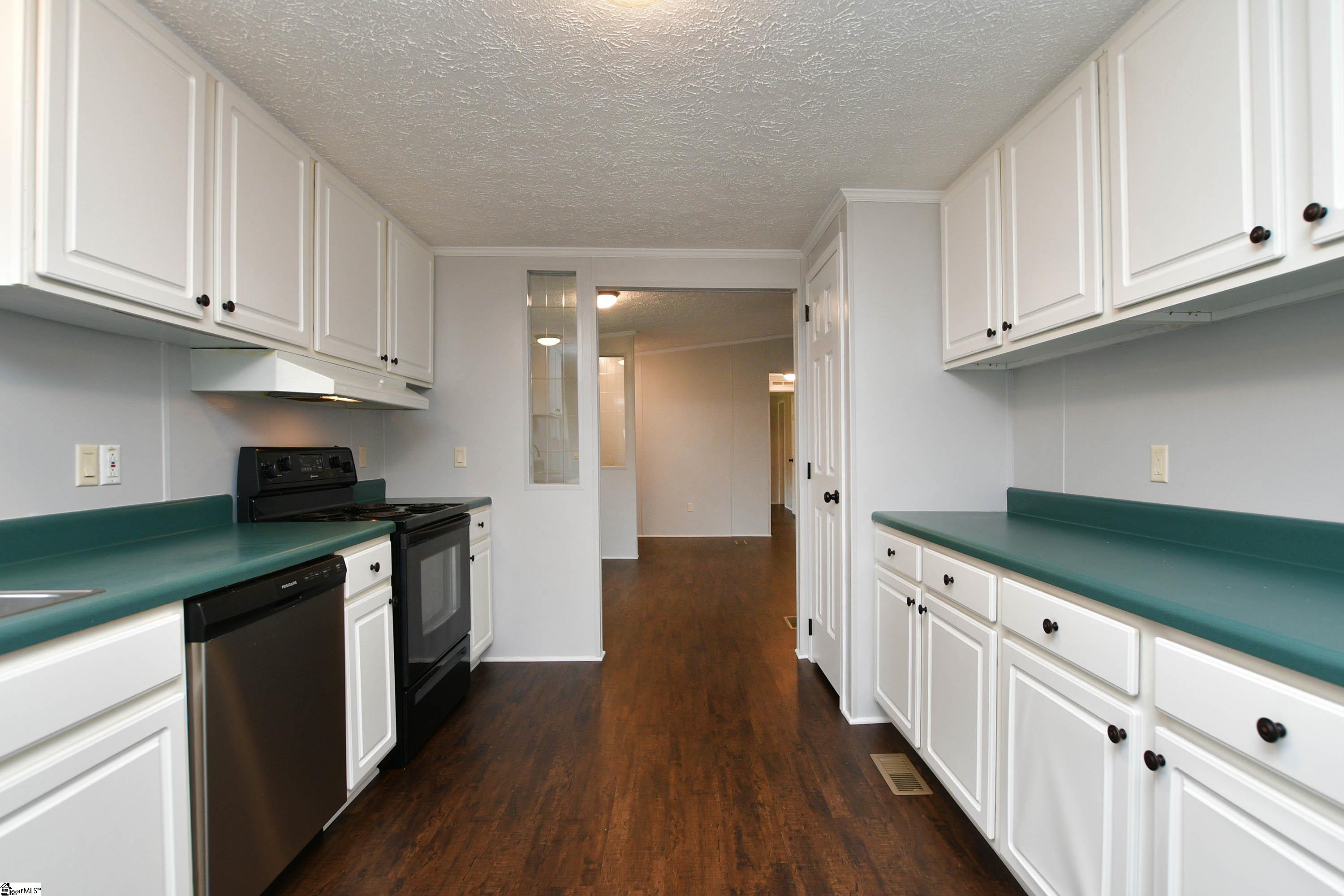 5565 State Rd S-42-1890 Chesnee, SC 29323 - Photo 8 of 25