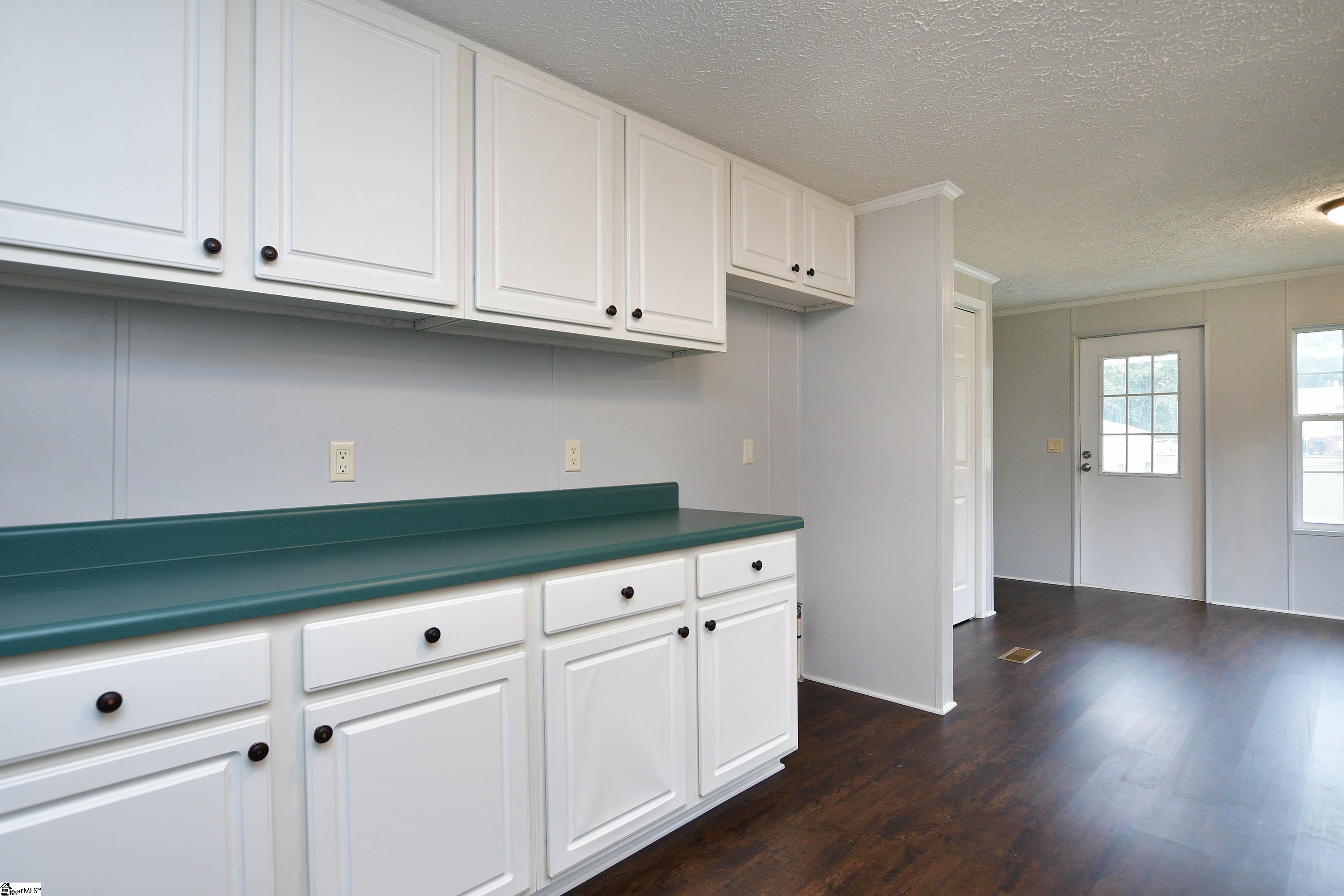 5565 State Rd S-42-1890 Chesnee, SC 29323 - Photo 10 of 25