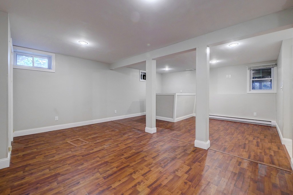 39 Davis St Extension Woburn, MA 01801 - Photo 25 of 29
