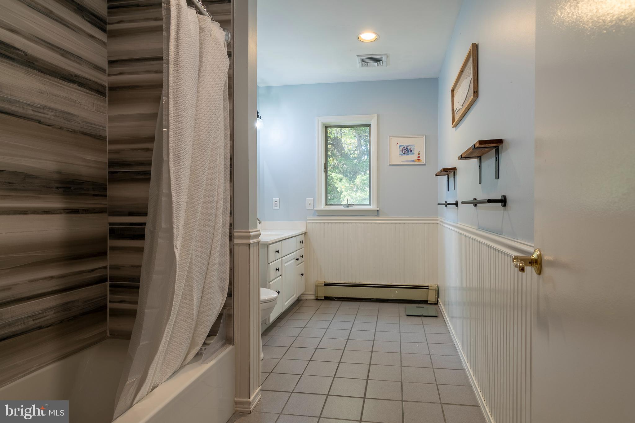 9 Wayside Lane Lebanon, NJ 08833 - Photo 23 of 41 Hall Bathroom