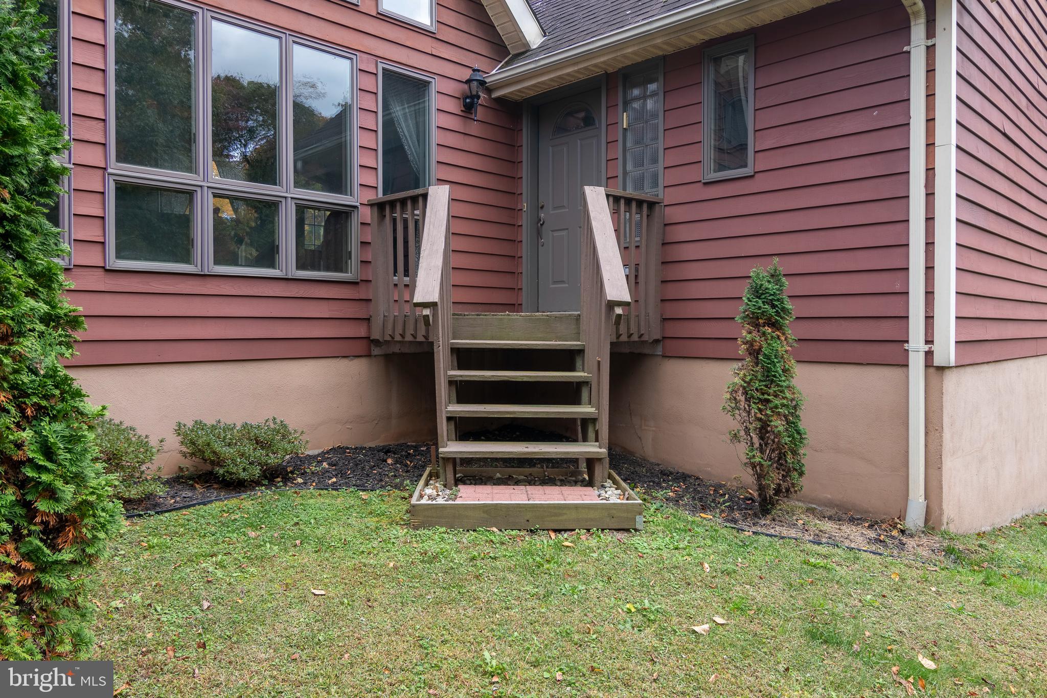 9 Wayside Lane Lebanon, NJ 08833 - Photo 31 of 41 Side Entrance