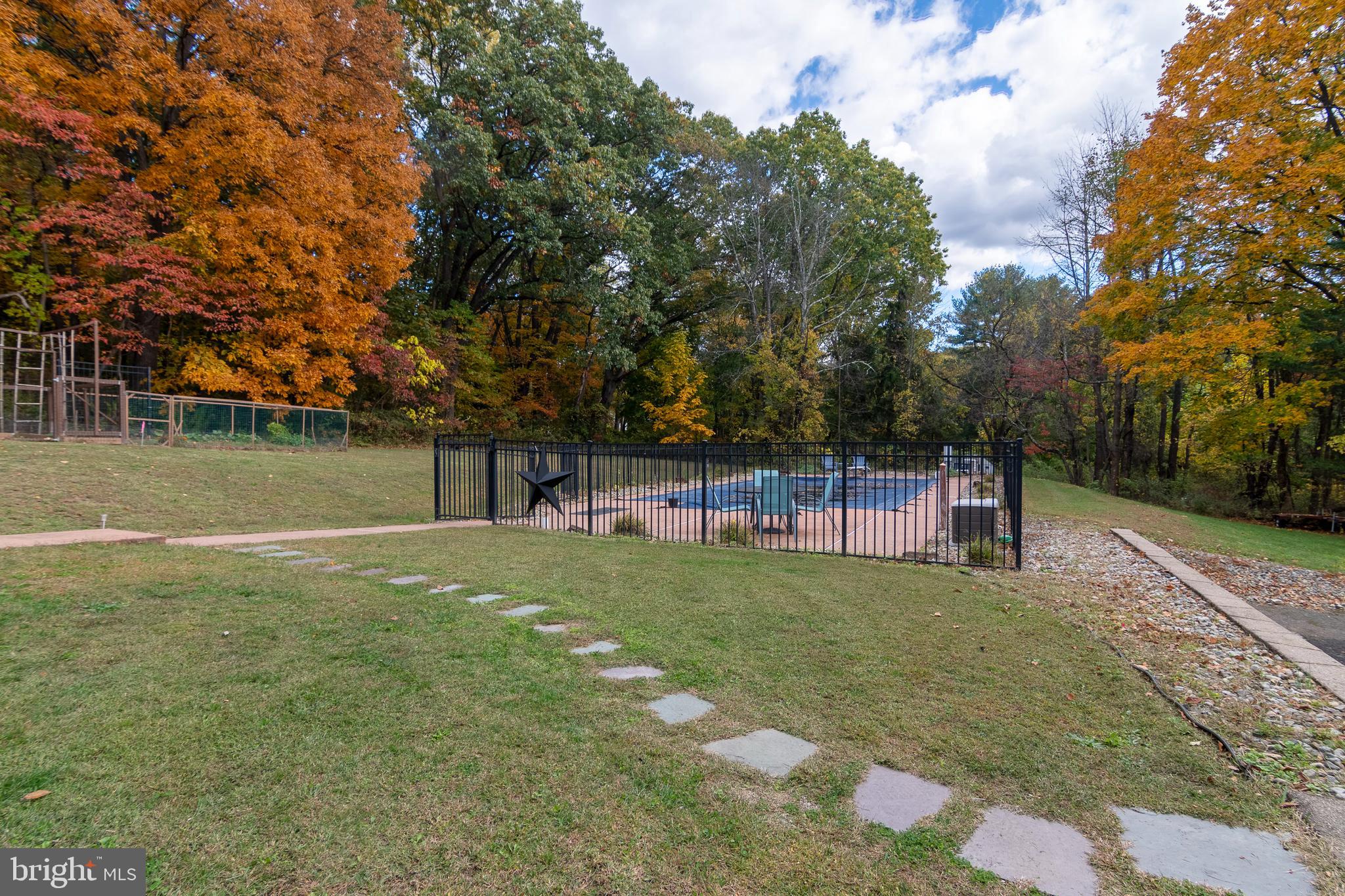 9 Wayside Lane Lebanon, NJ 08833 - Photo 39 of 41