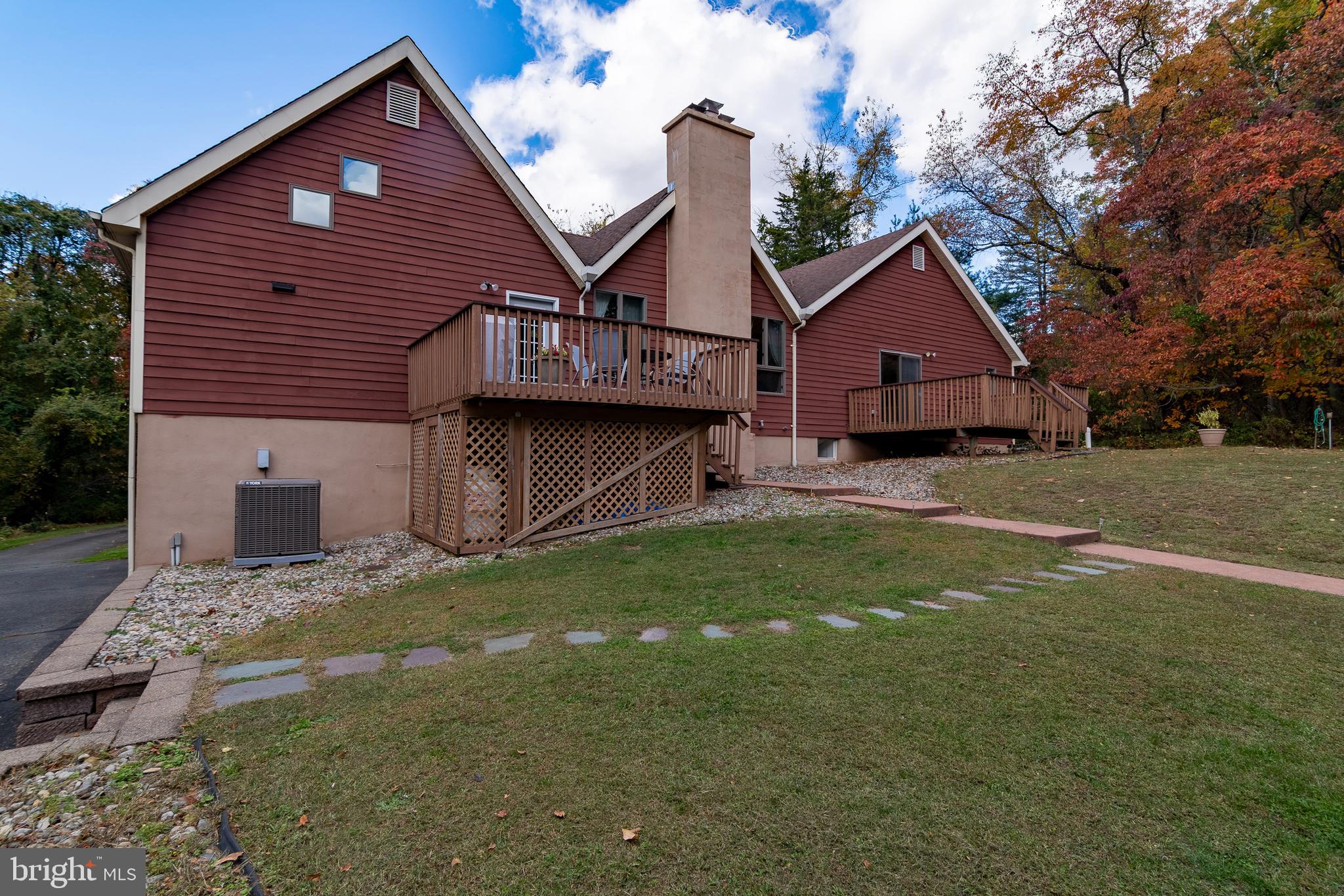 9 Wayside Lane Lebanon, NJ 08833 - Photo 41 of 41 Back of House