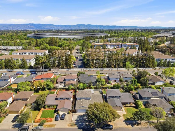 $2,599,000 | 1780 Lark Lane, Sunnyvale, CA 94087