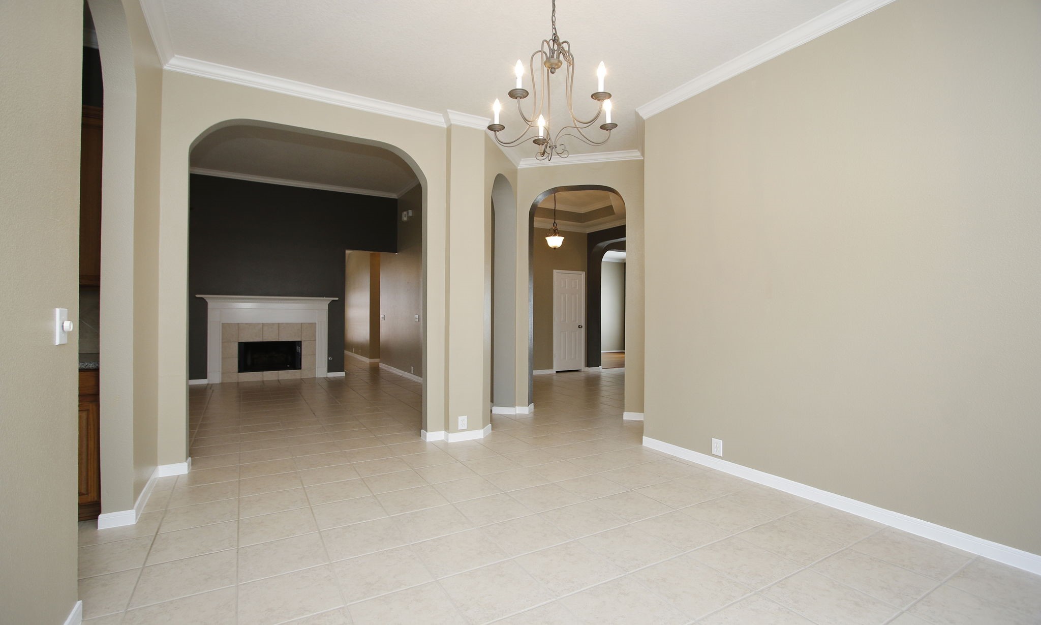 2802 Parkeston Drive Spring, TX 77388 - Photo 16 of 49 a view of a hallway with chandelier and livingroom