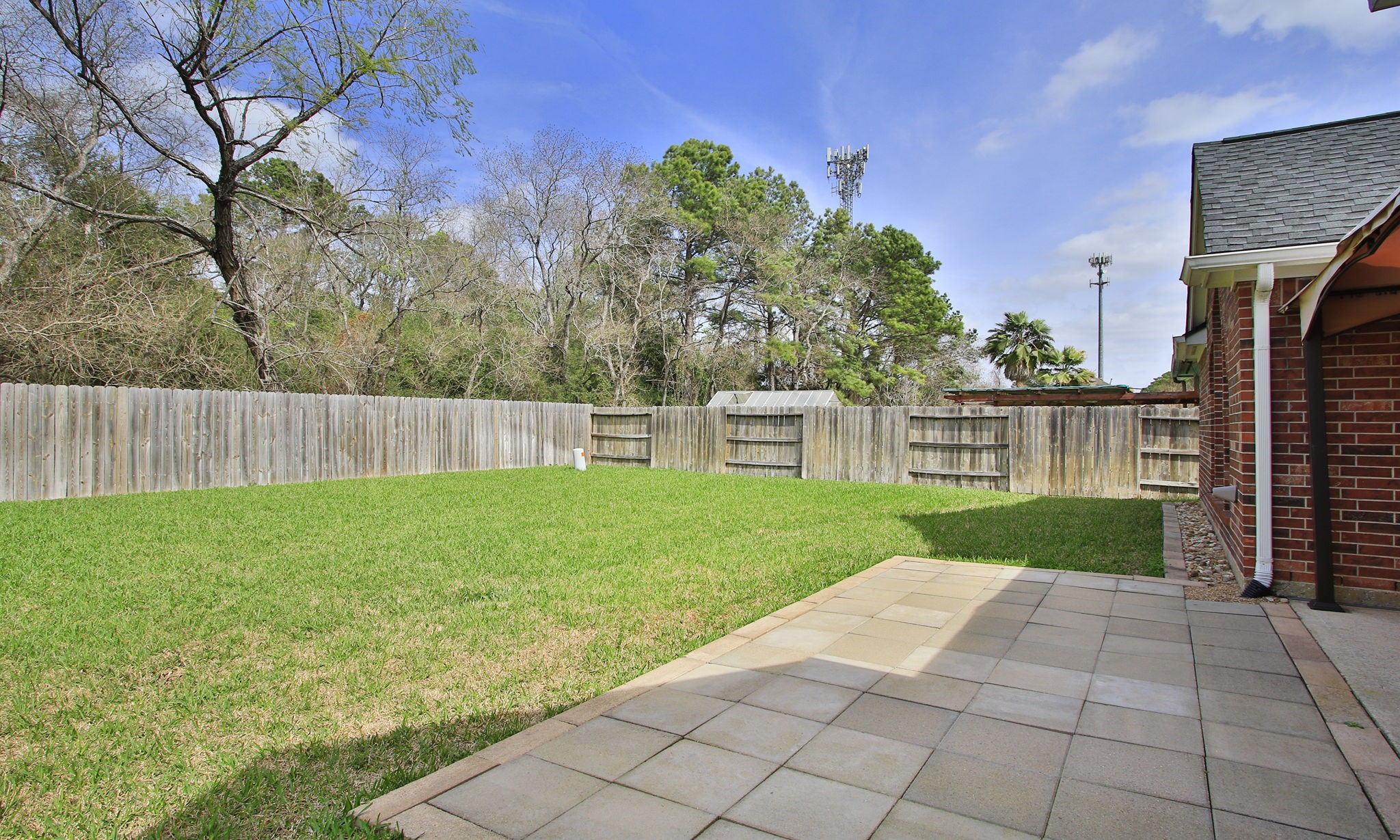 2802 Parkeston Drive Spring, TX 77388 - Photo 41 of 49 a view of a backyard with a garden