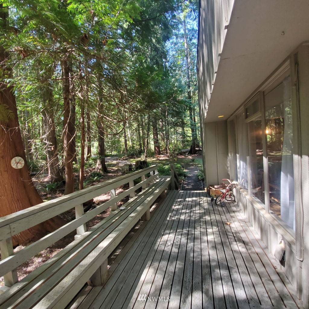 737 East Promontory Road Shelton, WA 98584 - Photo 9 of 31 Gallery Image 9