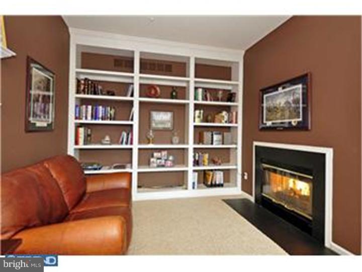 603 Sylvania Road Exton, PA 19341 - Photo 8 of 25 Living Room
