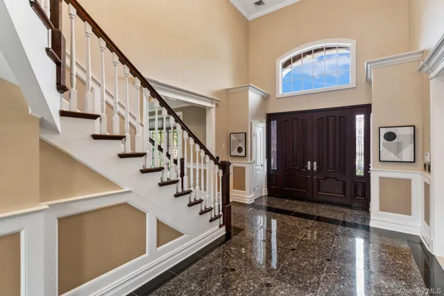 a view of entryway and hall