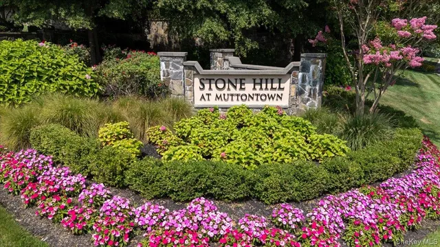 a view of sign board