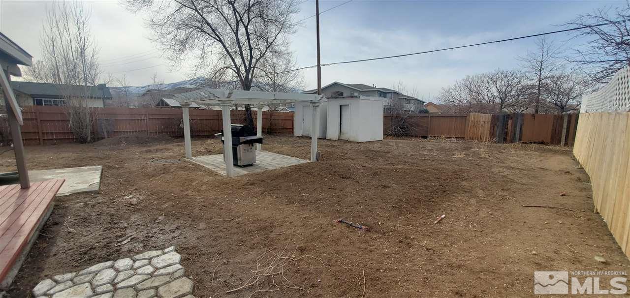 14095 Kernite Street Reno, NV 89506 - Photo 2 of 13