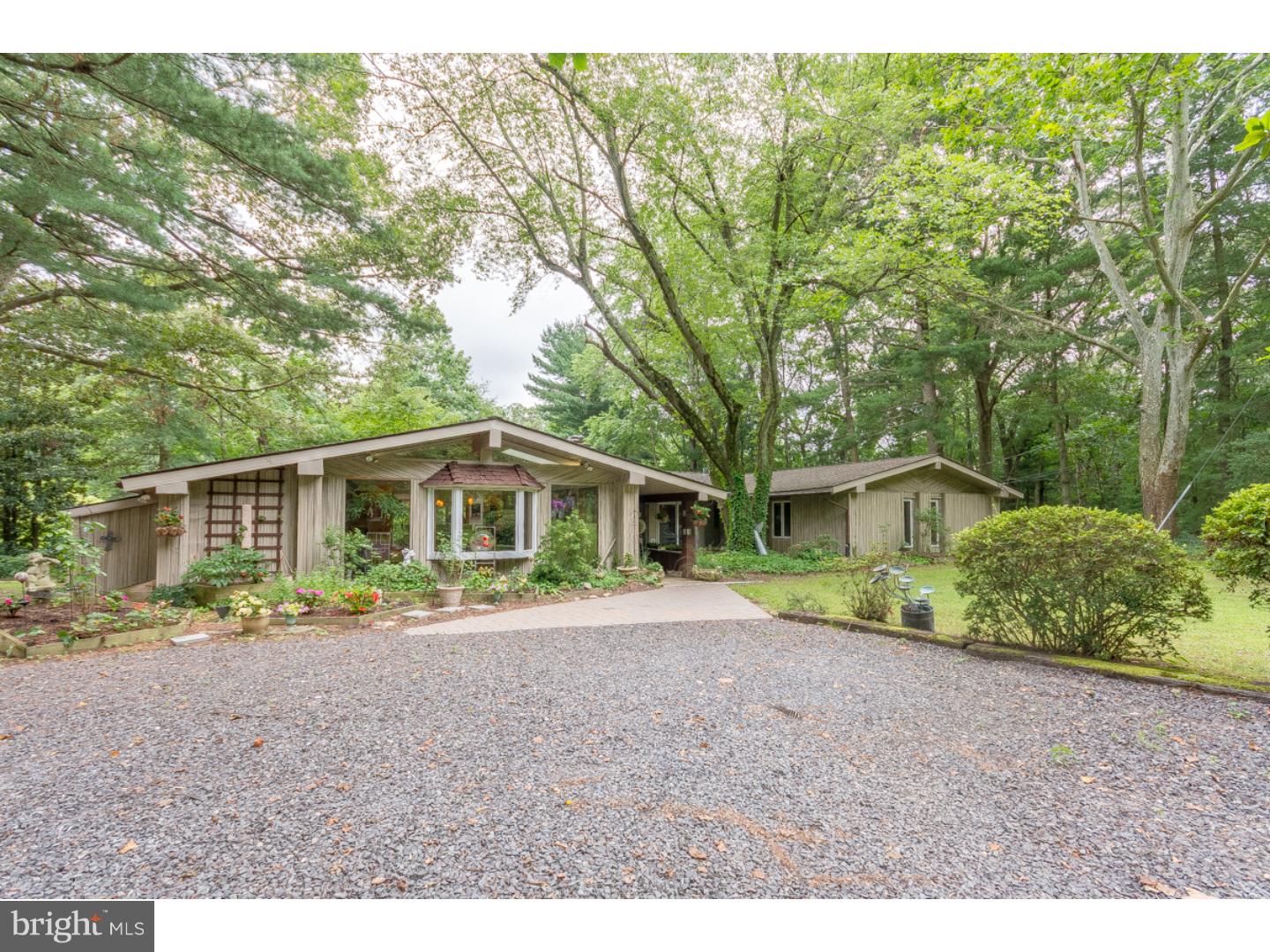 123 Pitman Downer Road Sewell, NJ 08080 - Photo 1 of 24 Gallery Image 1