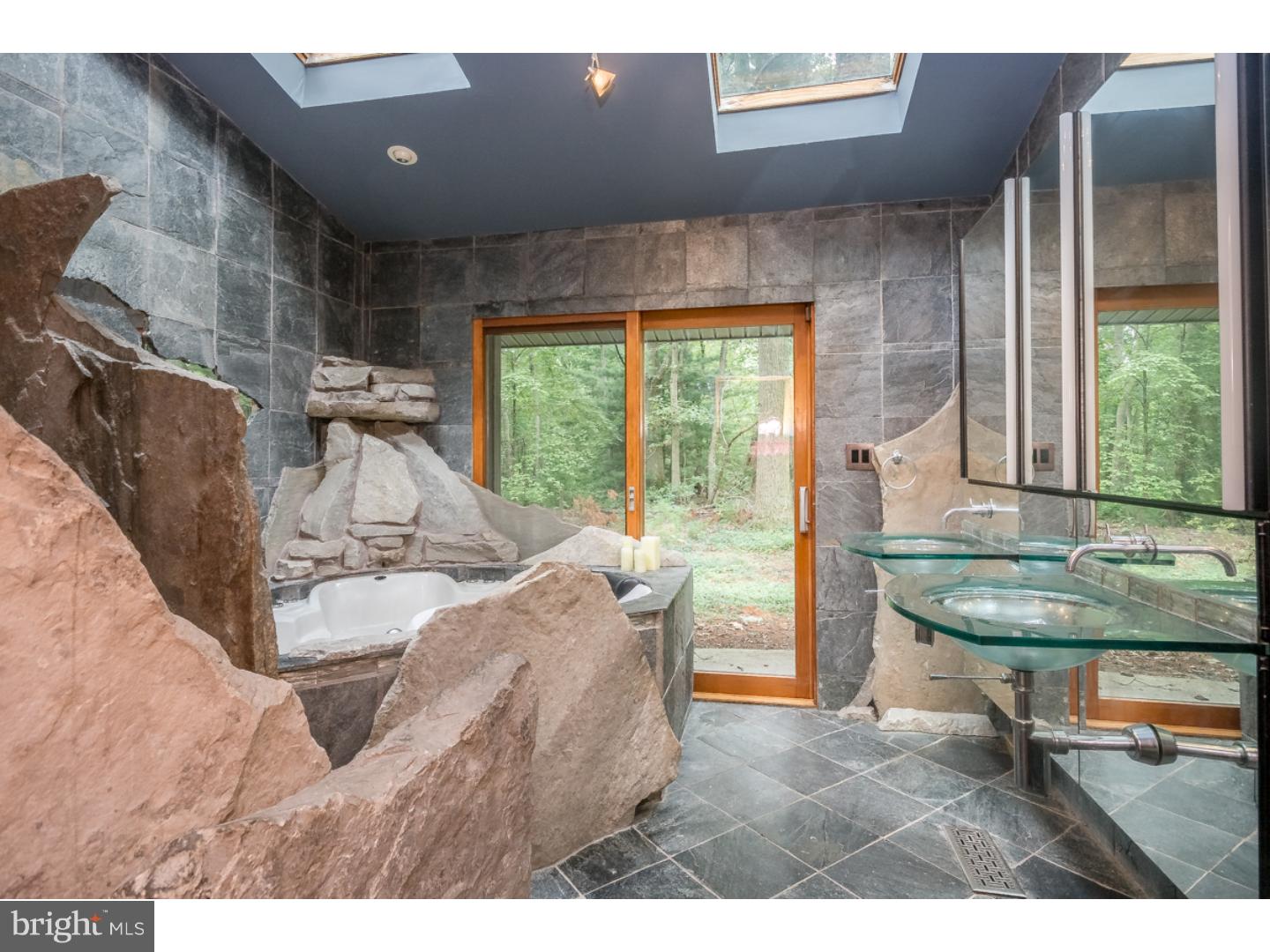 123 Pitman Downer Road Sewell, NJ 08080 - Photo 13 of 24 Gallery Image 13