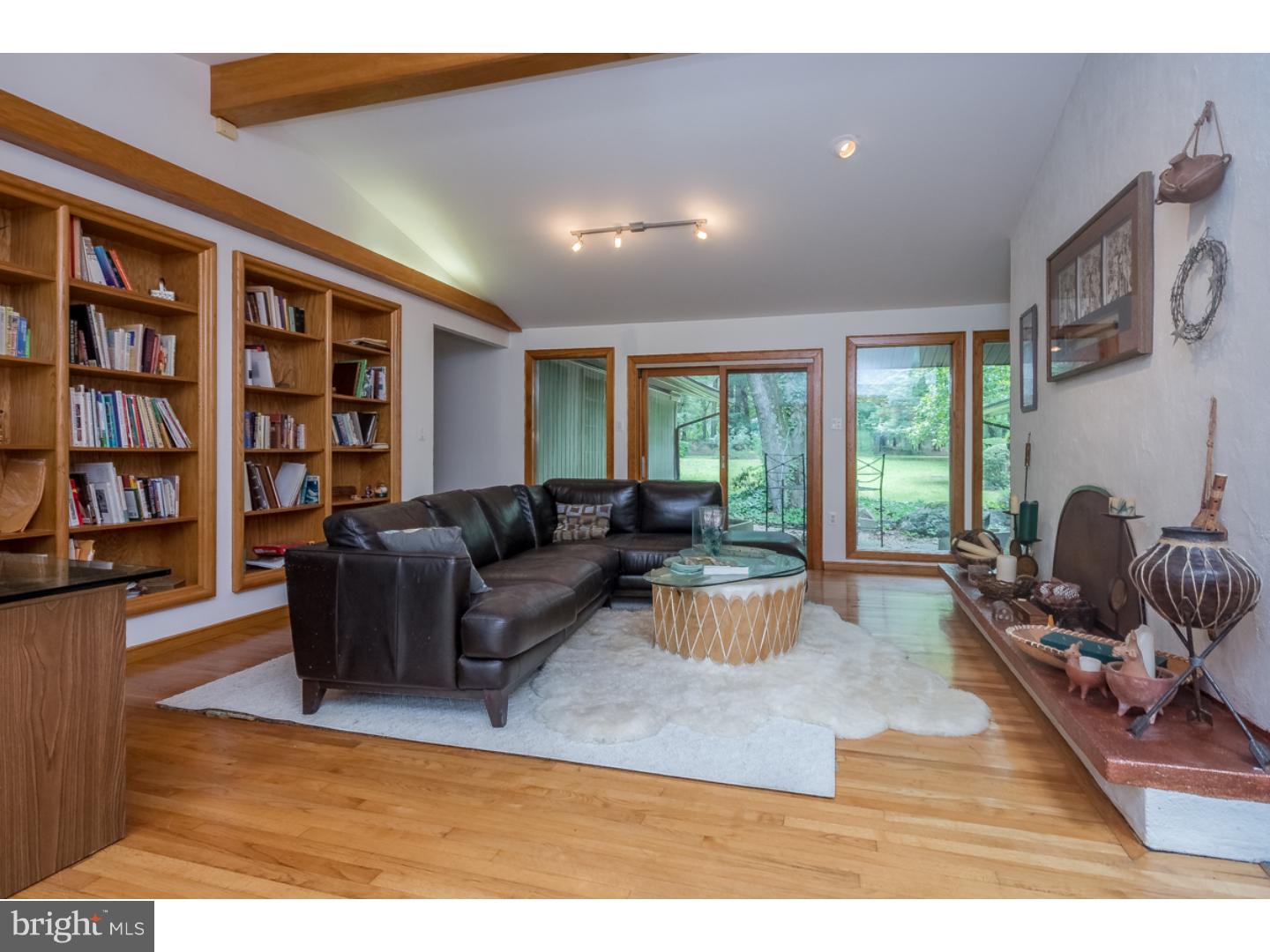 123 Pitman Downer Road Sewell, NJ 08080 - Photo 9 of 24 Gallery Image 9