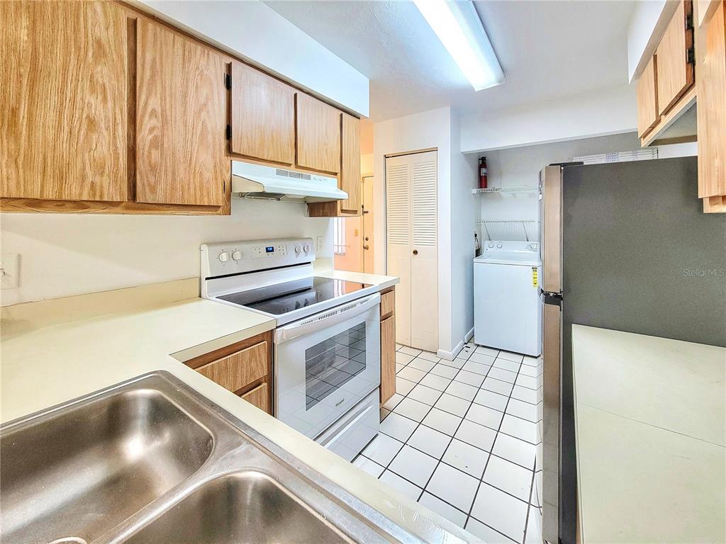 2635 Southwest 35th Place, Unit 1401 Gainesville, FL 32608 - Photo 7 of 23