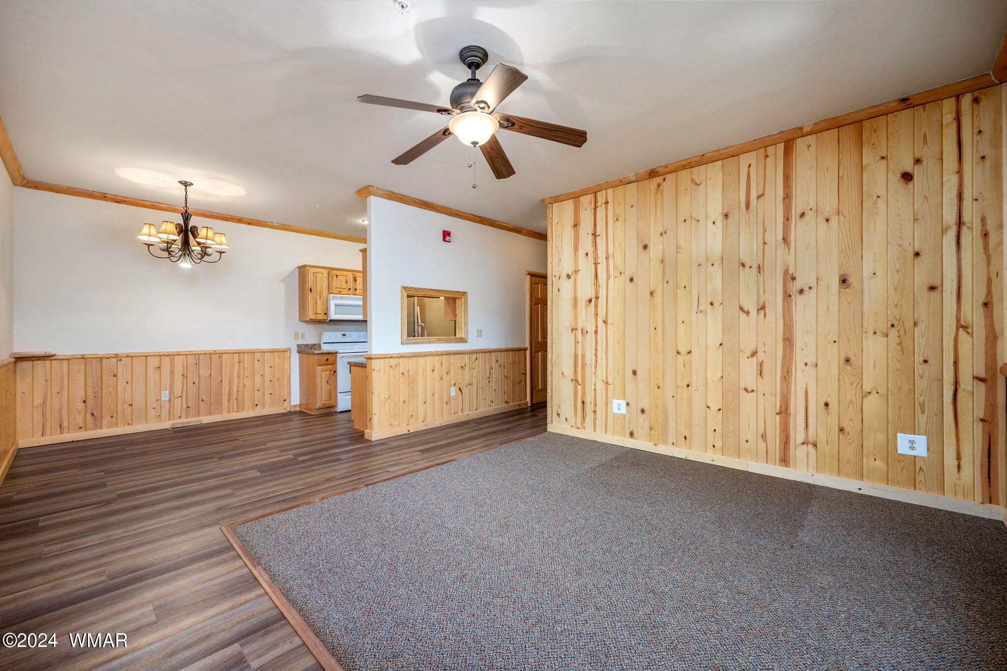 2266 Overgaard Springs Loop Overgaard, AZ 85933 - Photo 5 of 27 Gallery Image 5
