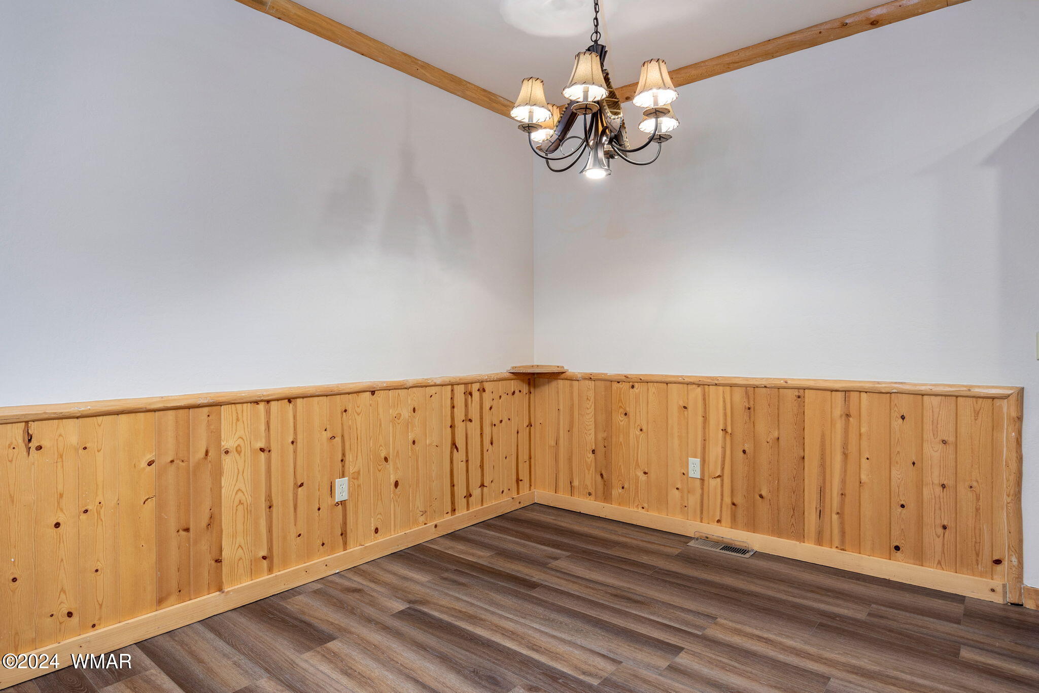 2266 Overgaard Springs Loop Overgaard, AZ 85933 - Photo 6 of 27 Gallery Image 6
