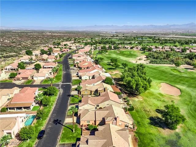 $350,000 | 1199 Golf Club Drive, Laughlin, NV 89029
