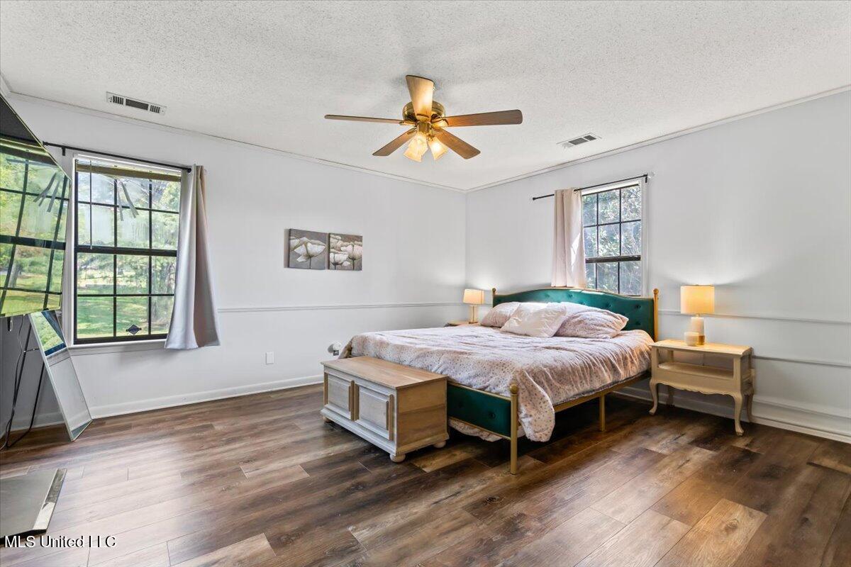 29 Forest Hill Road Byhalia, MS 38611 - Photo 14 of 22 Primary Bedroom