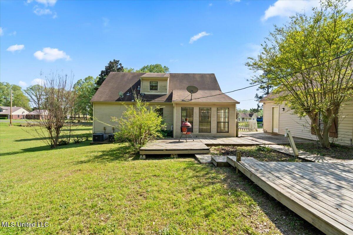 29 Forest Hill Road Byhalia, MS 38611 - Photo 22 of 22 Back of Home