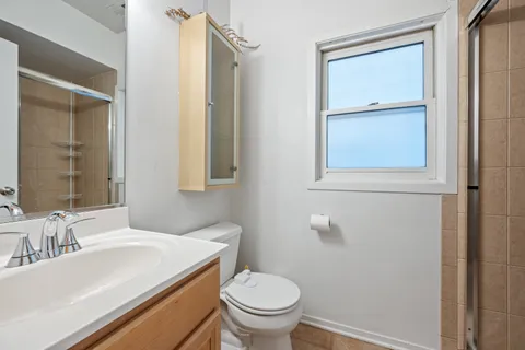 $450,000 | 1449 West Walton Street, Unit 2, Chicago, IL 60642