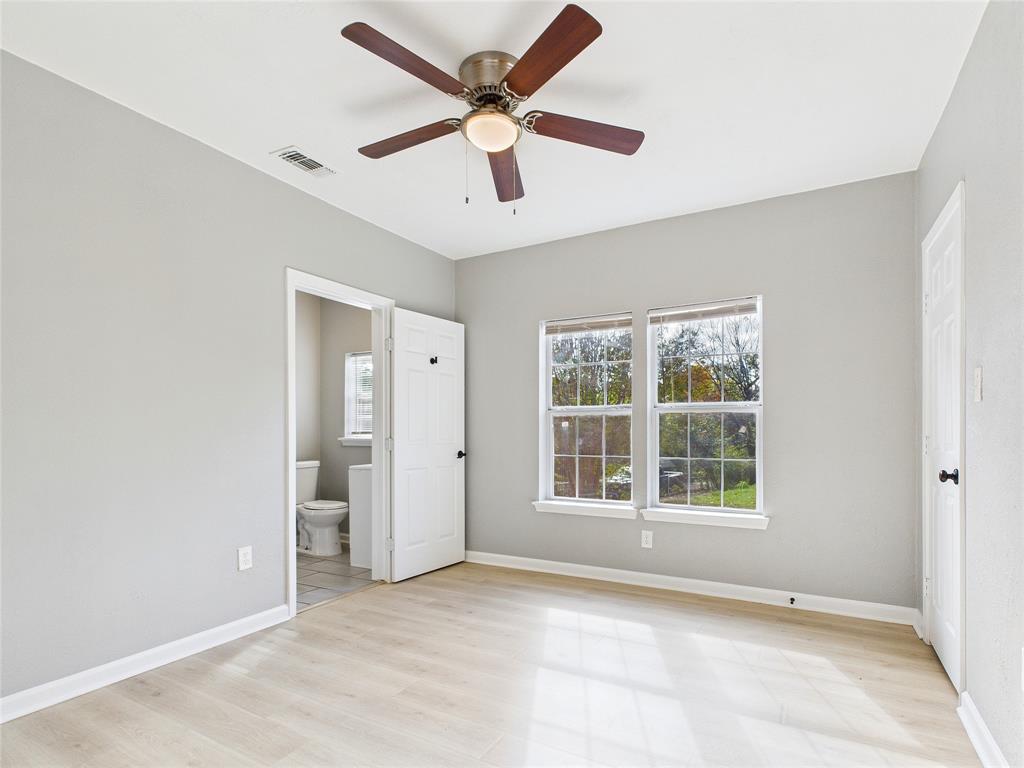 823 Havendon Circle Dallas, TX 75203 - Photo 16 of 33