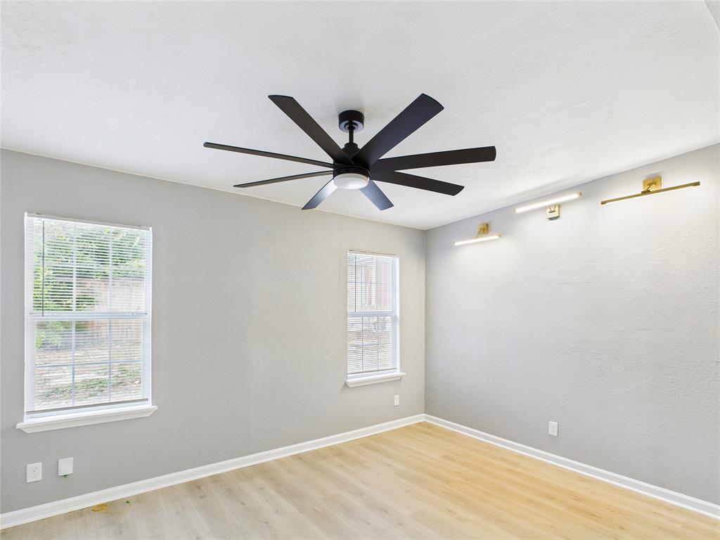 823 Havendon Circle Dallas, TX 75203 - Photo 20 of 33