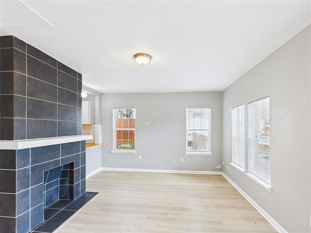 823 Havendon Circle Dallas, TX 75203 - Photo 9 of 33