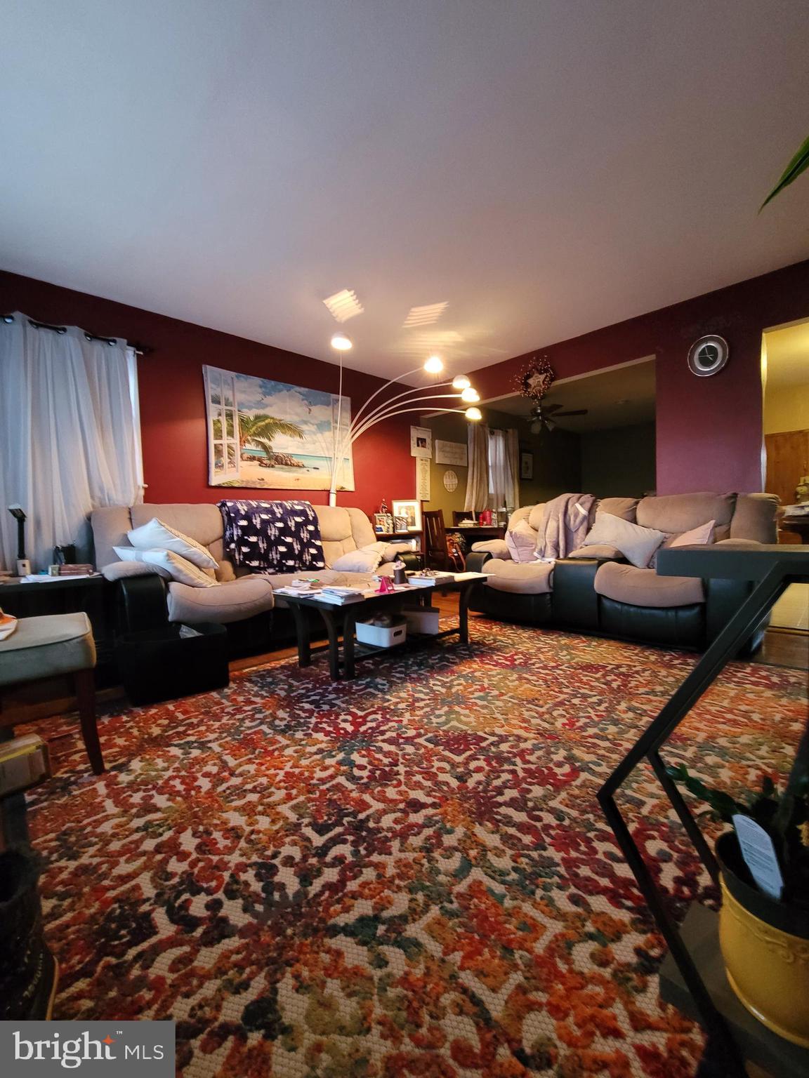 42 Lansdowne Road Burlington, NJ 08016 - Photo 3 of 11