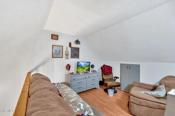 $250,000 | 133 Deacon Creek Road, Erwin, TN 37650