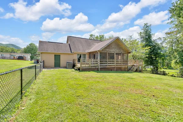 $250,000 | 133 Deacon Creek Road, Erwin, TN 37650