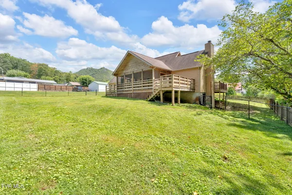 $250,000 | 133 Deacon Creek Road, Erwin, TN 37650