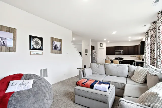 $2,799 | 3818 Doherty Lane, McHenry, IL 60050