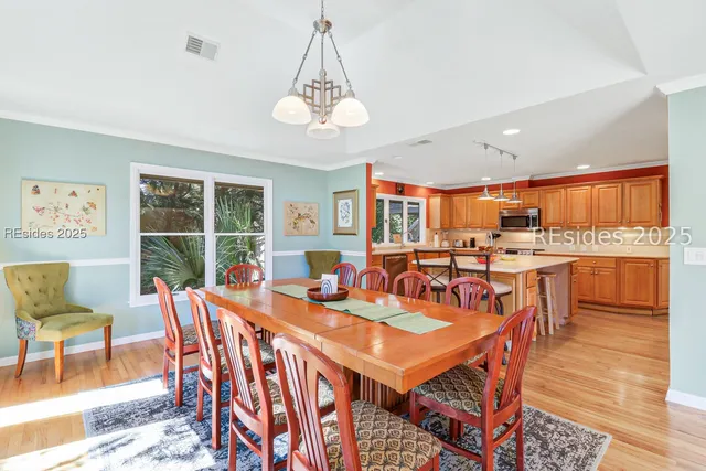 $899,000 | 6 Indigo Court, Hilton Head Island, SC 29926