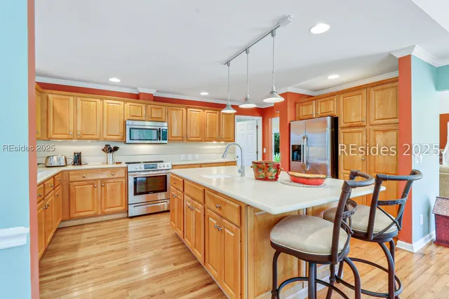 $899,000 | 6 Indigo Court, Hilton Head Island, SC 29926