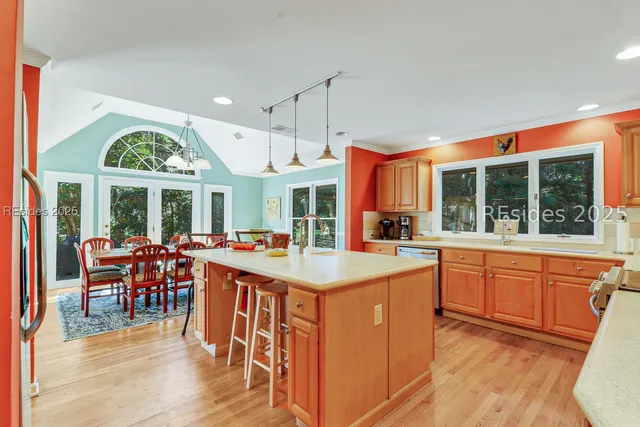 $899,000 | 6 Indigo Court, Hilton Head Island, SC 29926