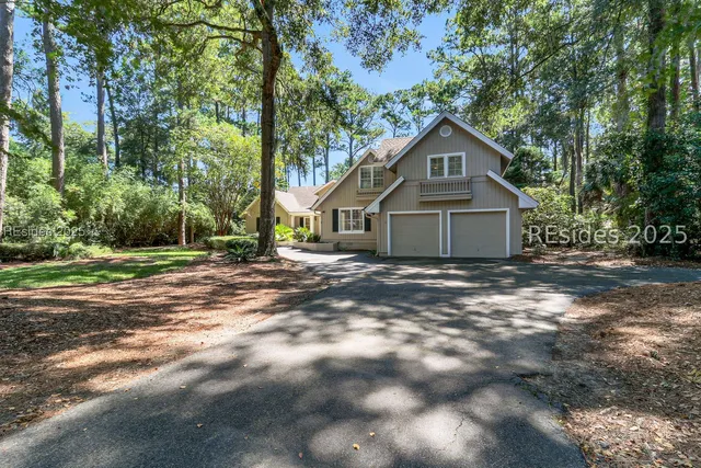 $899,000 | 6 Indigo Court, Hilton Head Island, SC 29926