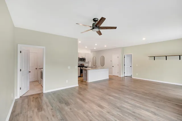 $2,300 | 494 Spanish Wells Road, Summerville, SC 29486