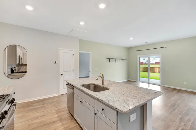 $2,300 | 494 Spanish Wells Road, Summerville, SC 29486