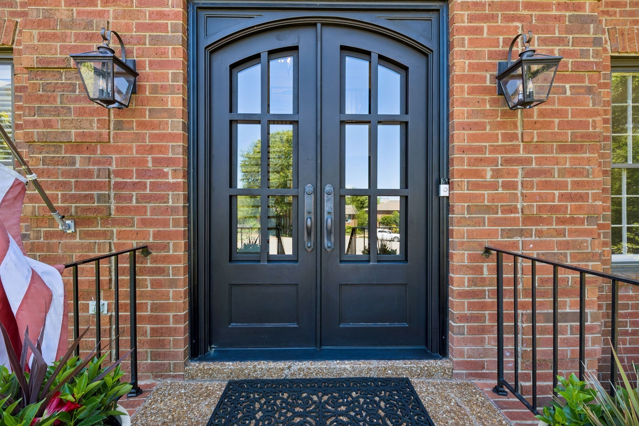911 Riverbend Road Nashville, TN 37221 - Photo 3 of 45 Gallery Image 3