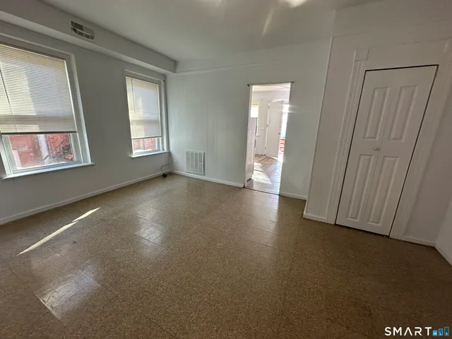 $1,650 | 34 White Street, Unit 2L, New Haven, CT 06519