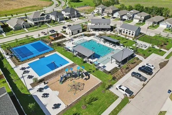 $2,075 | 4012 Joe Pool Drive, Farmersville, TX 75442