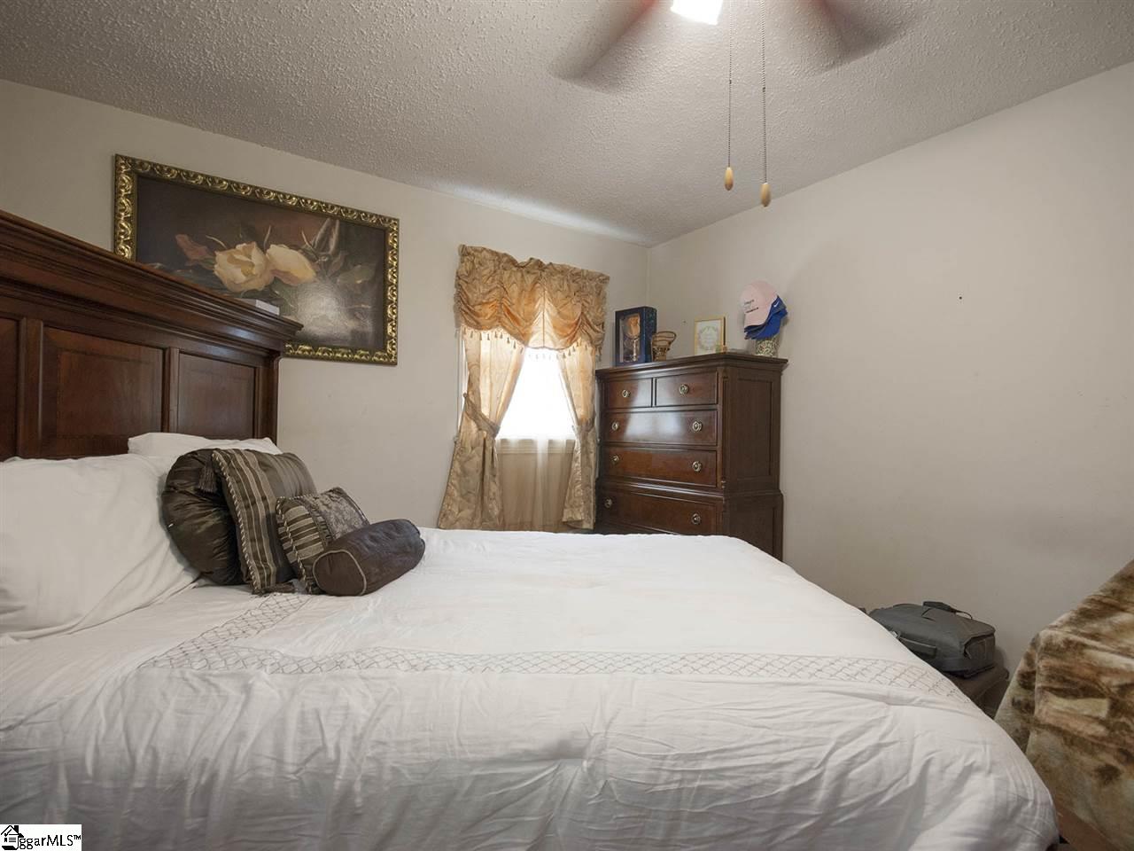 104 Crestfield Road Greenville, SC 29605 - Photo 23 of 31 Gallery Image 23