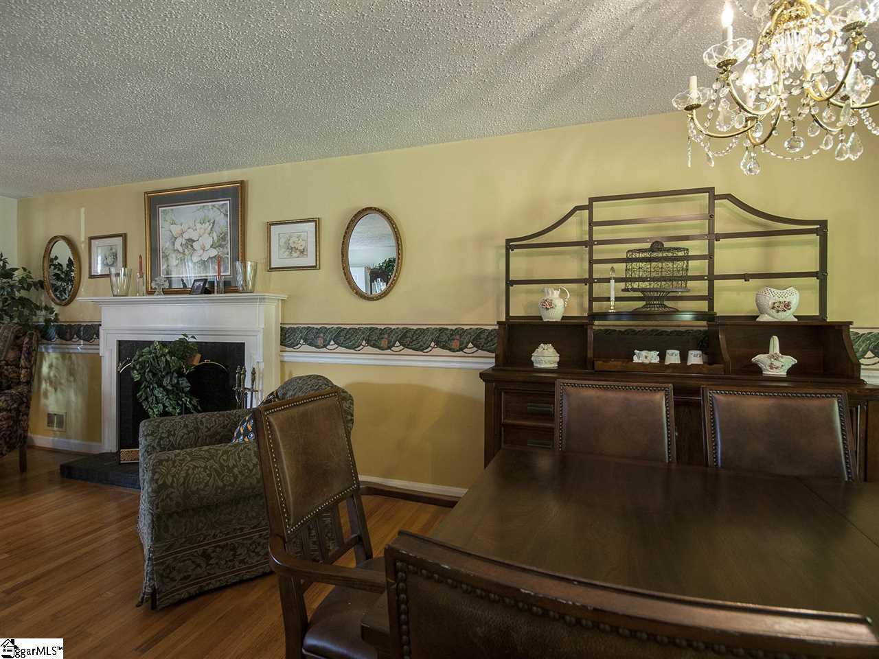 104 Crestfield Road Greenville, SC 29605 - Photo 10 of 31 Gallery Image 10