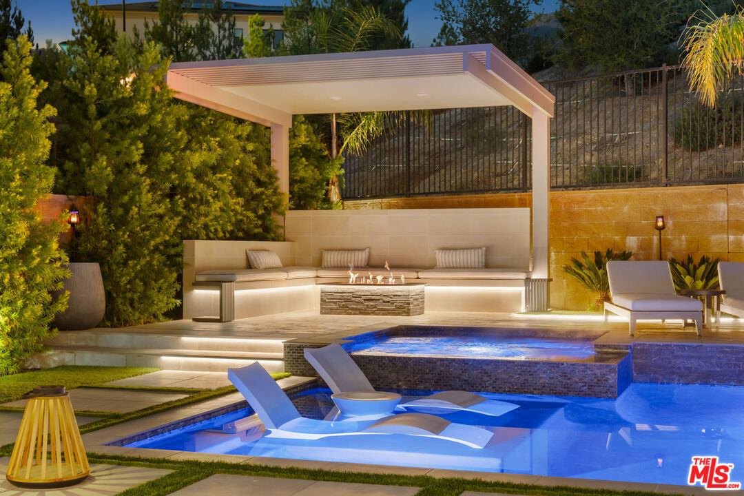 20741 Deer Grass Court Porter Ranch, CA 91326 - Photo 3 of 72